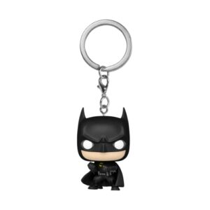 Llavero Funko Pop! de Batman en traje negro.