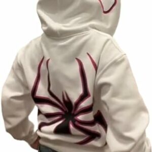 Sudadera blanca oversize con capucha y diseño de araña en la espalda.