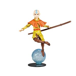 Figura de acción de Aang de Avatar con báculo, en pose dinámica sobre base de soporte.