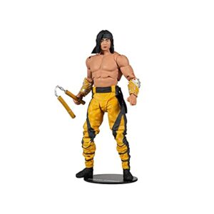 Figura de acción de Liu Kang con nunchaku, traje amarillo y negro.