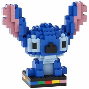 Puzle 3D multicolor de Pixo con figura de un personaje animado azul con orejas rosadas.