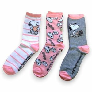 Pack de 3 calcetines de Snoopy en rosa, blanco y gris con diseños variados.