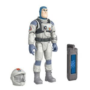 Figura de acción de Buzz Lightyear con traje espacial, casco y accesorio tecnológico.