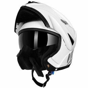 Casco modular de moto blanco con visera y ventilación superior marca Westt.