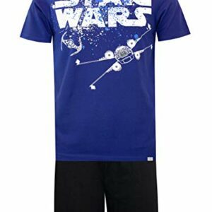 Pijama corto azul de Star Wars con diseño de naves espaciales.