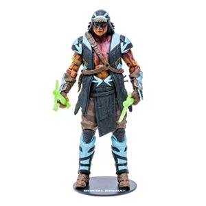 Figura de acción de Nightwolf de Mortal Kombat con trajes multicolores y detalles realistas.