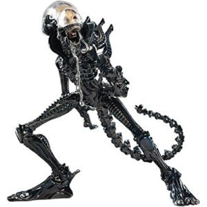 Figura coleccionable del Xenomorfo de Alien, altamente detallada y brillante.