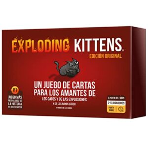 Caja del juego "Exploding Kittens" con diseño de un gato asustado en una explosión.