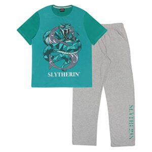 Pijama Popgear Slytherin para hombre, camiseta verde con estampado de serpiente y pantalón gris.