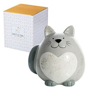 Hucha de cerámica en forma de gato gris con un corazón blanco, junto a su caja de la marca SPOTTED DOG GIFT COMPANY.