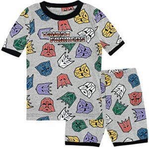 Pijama Transformers multicolor para niños, diseño de emblemas.