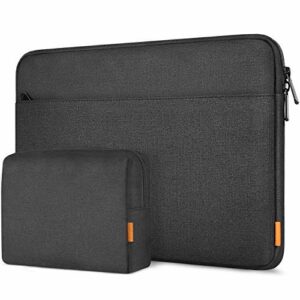 Funda para portátil negra de Inateck con bolsillo adicional.