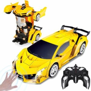 Juguete transformable amarillo en forma de coche y robot con control remoto.