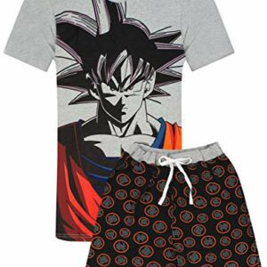 Pijama masculino de Dragon Ball Z con dibujo de Goku y pantalones cortos.