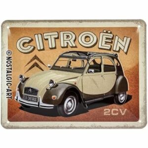 Cartel metálico vintage de Citroën 2CV en tonos marrones con diseño retro y detalles nostálgicos.